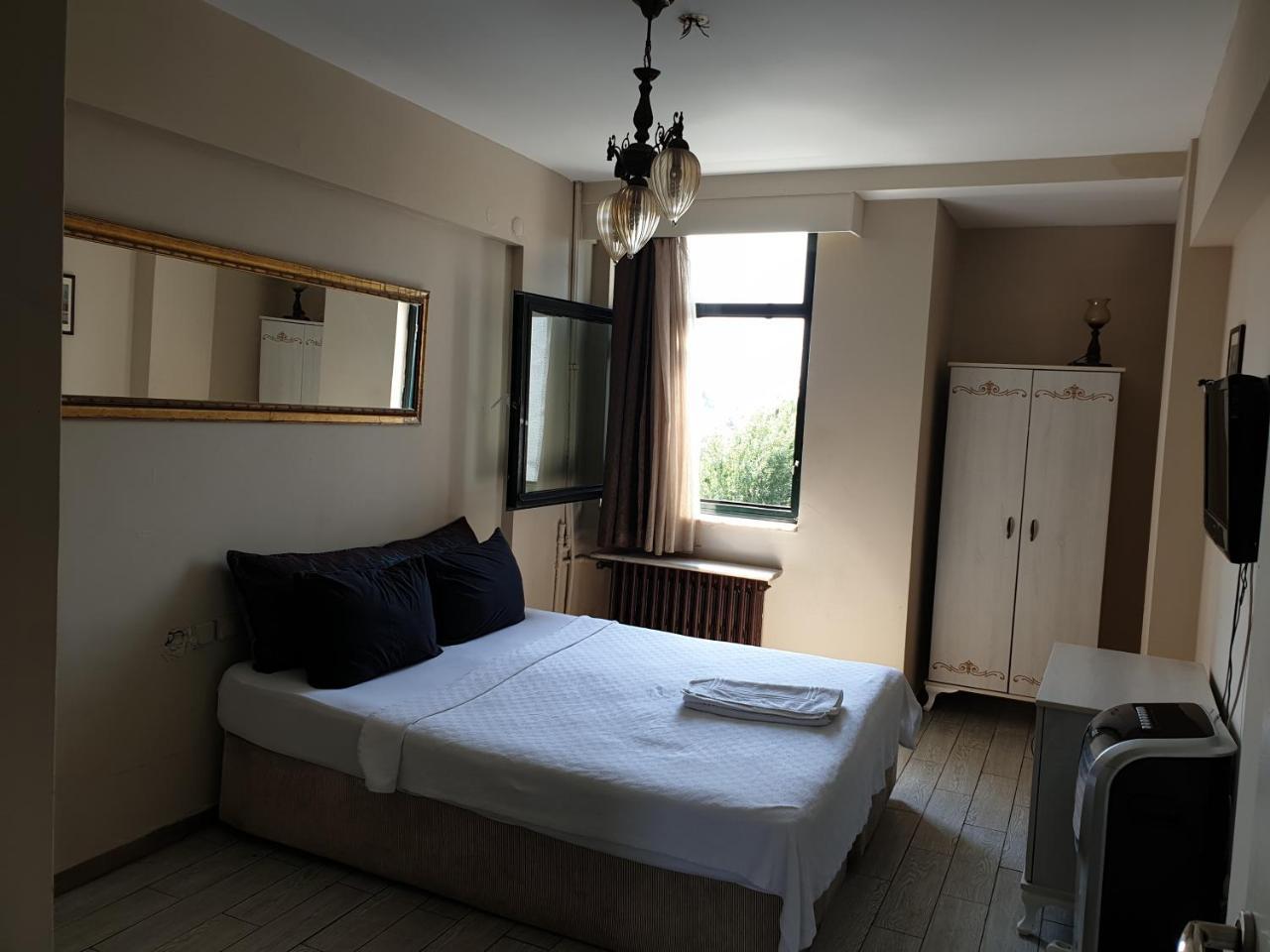 Bufes Hotel Sultanahmet Istanboel Buitenkant foto