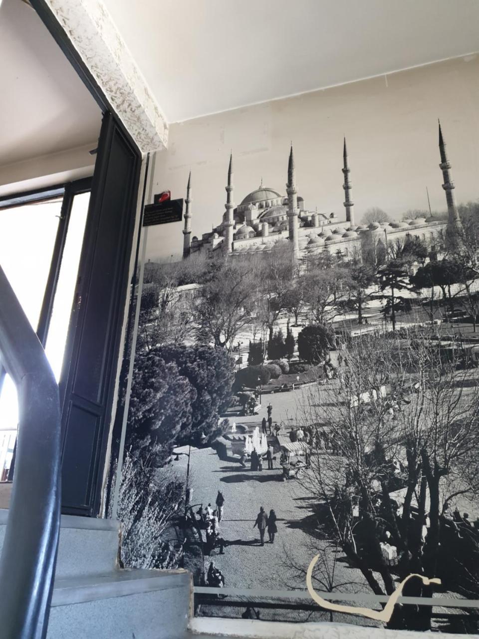 Bufes Hotel Sultanahmet Istanboel Buitenkant foto