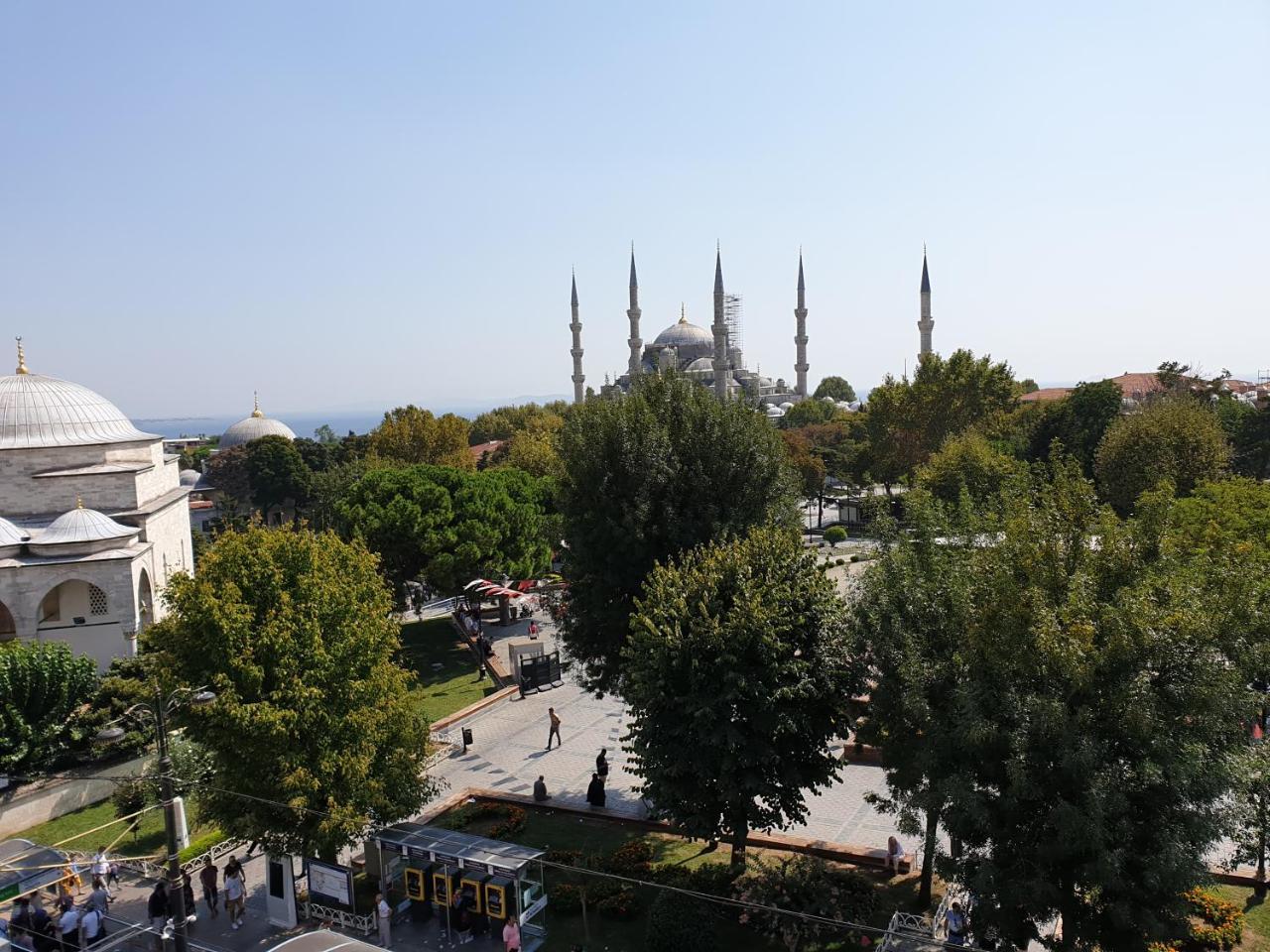 Bufes Hotel Sultanahmet Istanboel Buitenkant foto
