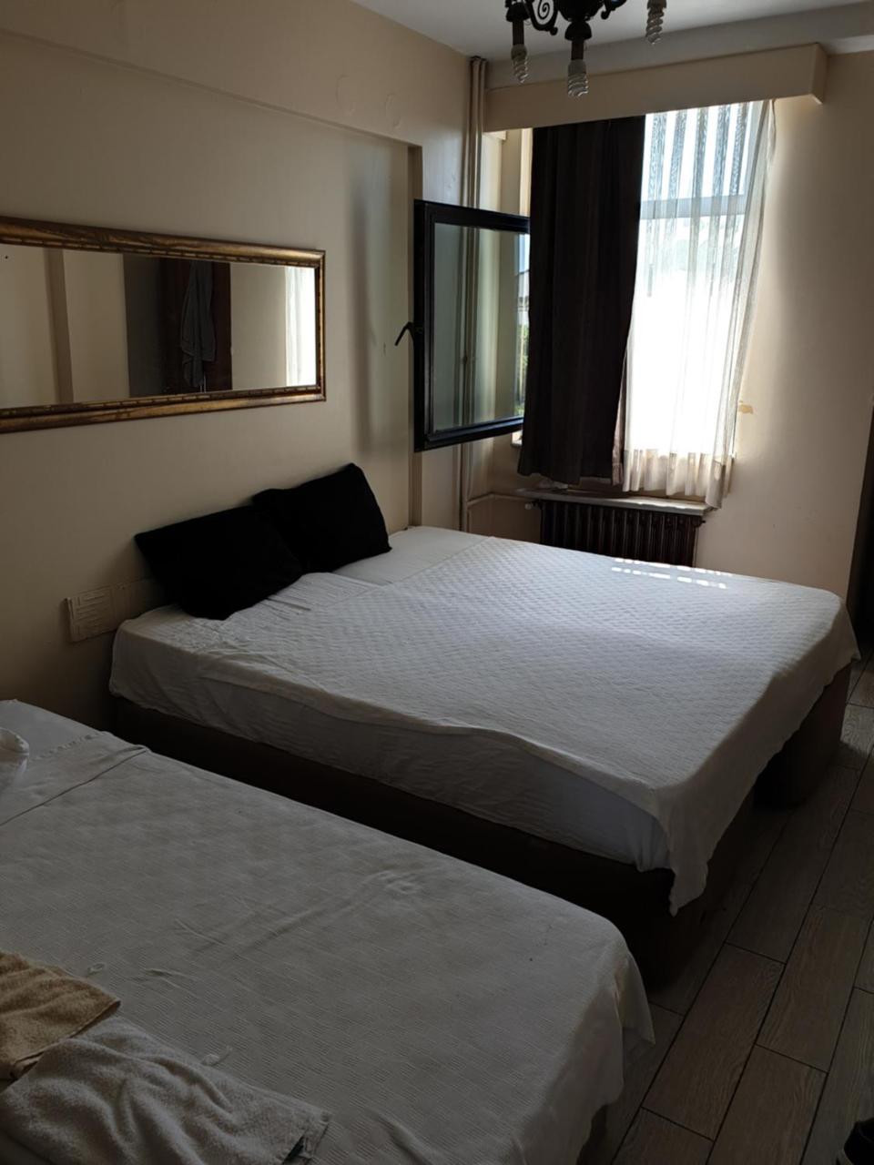 Bufes Hotel Sultanahmet Istanboel Buitenkant foto